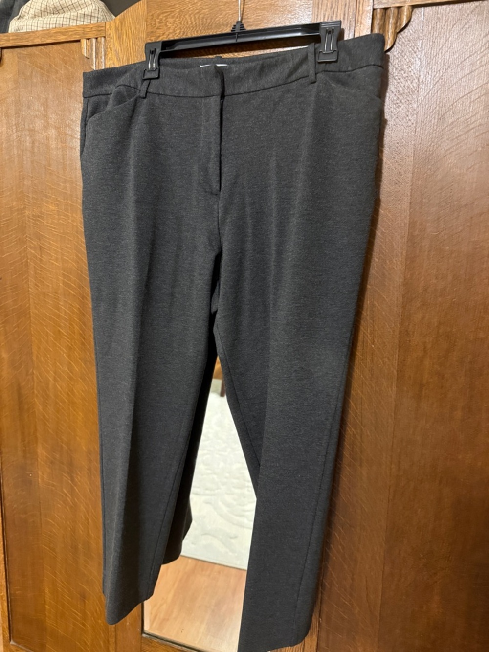 Liz Claiborne Emma Gray Knit Ankle Pants, 16